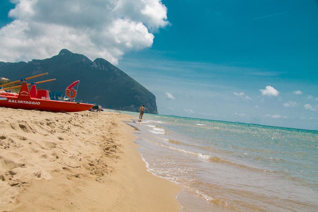 La Cesa Holiday House San Felice Circeo Ngoại thất bức ảnh